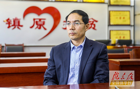 【脫貧攻堅(jiān)我來(lái)見證】楊俊杰：用初心擔(dān)當(dāng) 踐行脫貧使命