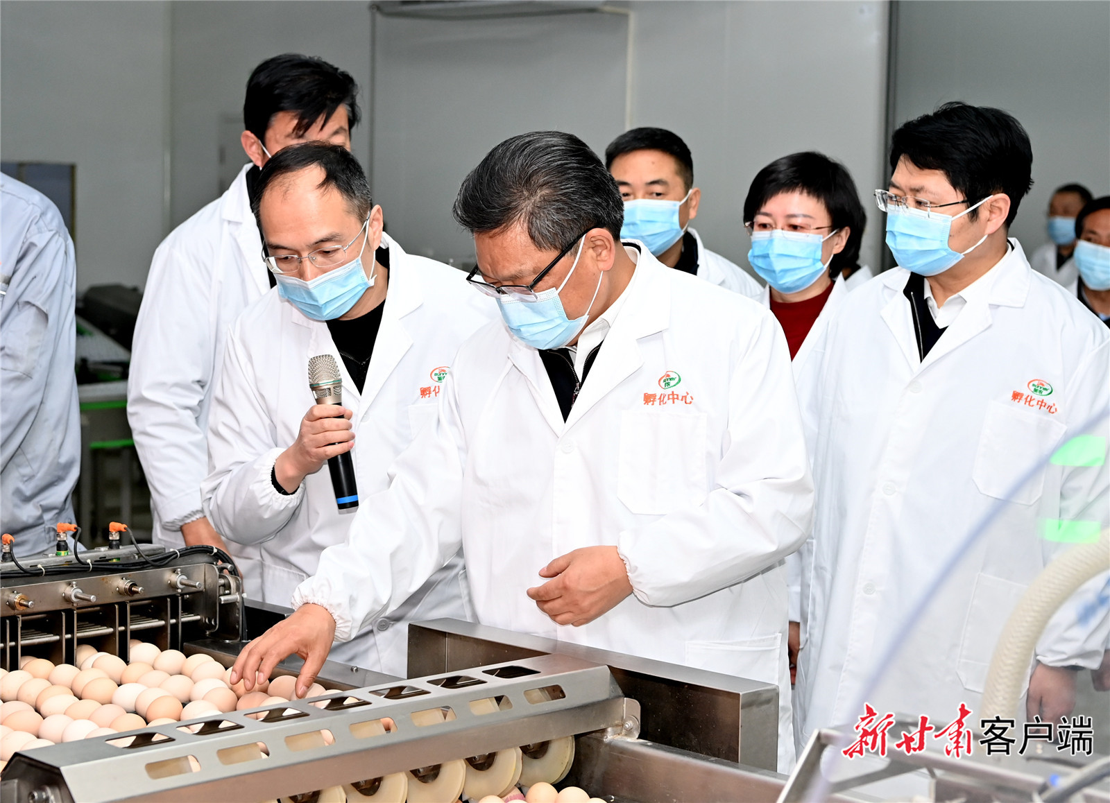 任振鶴在慶陽(yáng)調(diào)研時(shí)強(qiáng)調(diào)：用新思想指引新征程，以新發(fā)展書(shū)寫(xiě)新答卷，真抓實(shí)干推動(dòng)新時(shí)代革命老區(qū)振興發(fā)展