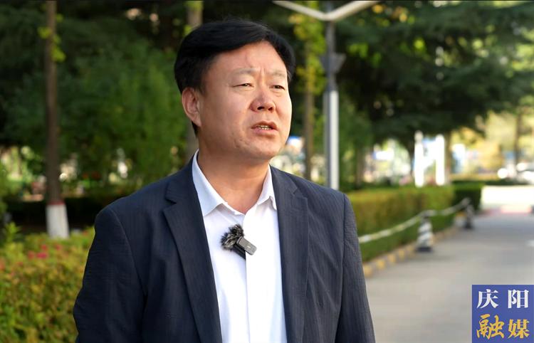 全力挖掘拓展數(shù)字資源 推動招商選資晉位爭先 ——訪慶陽市機(jī)關(guān)事務(wù)管理局黨組書記、局長張曉龍