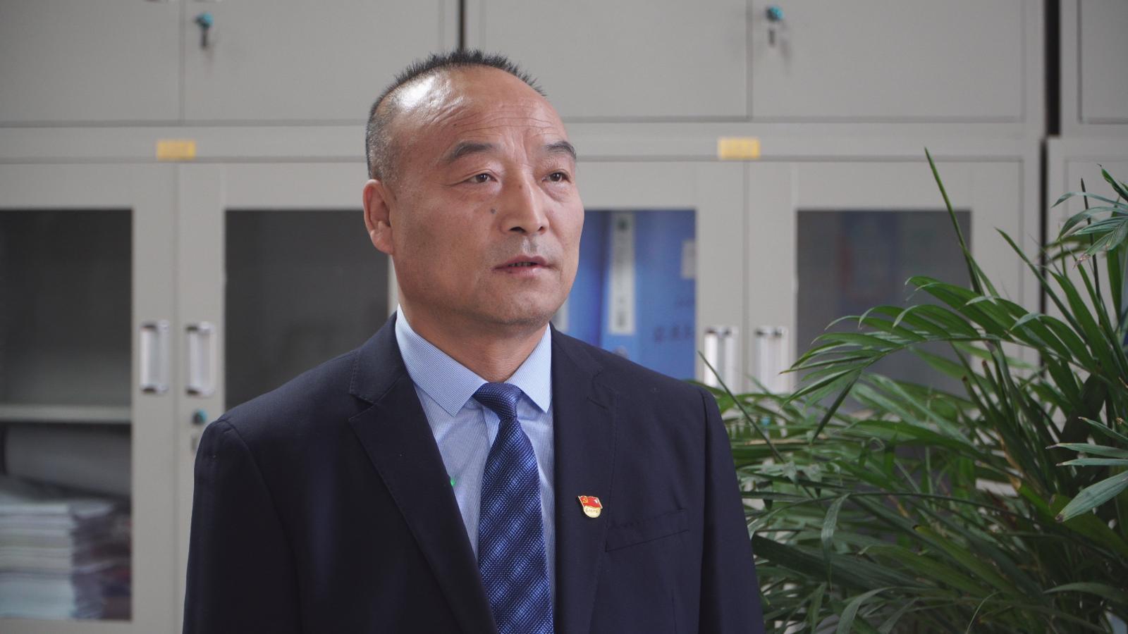 【數(shù)字經(jīng)濟(jì)招商選資】以綠電聚合供電模式降電價(jià) 提高數(shù)字經(jīng)濟(jì)招商競(jìng)爭(zhēng)力——訪市能源局黨組書記、局長(zhǎng)劉興峰