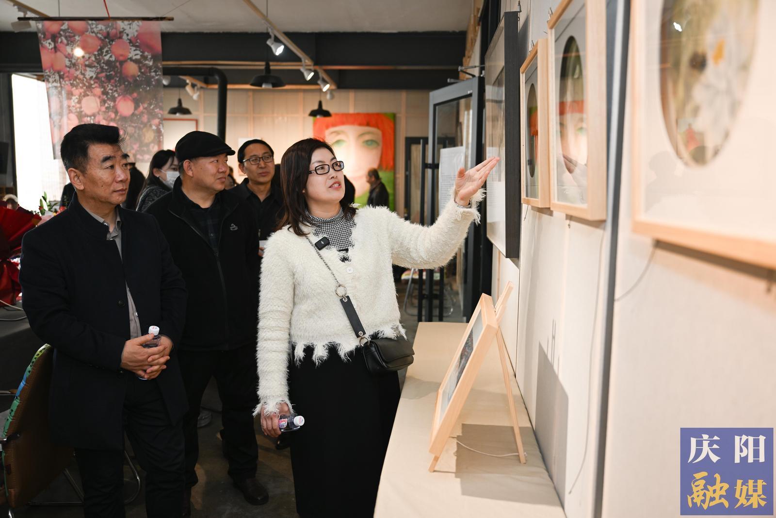 【攝影報(bào)道】“她視覺(jué)”女性觀念藝術(shù)展開展