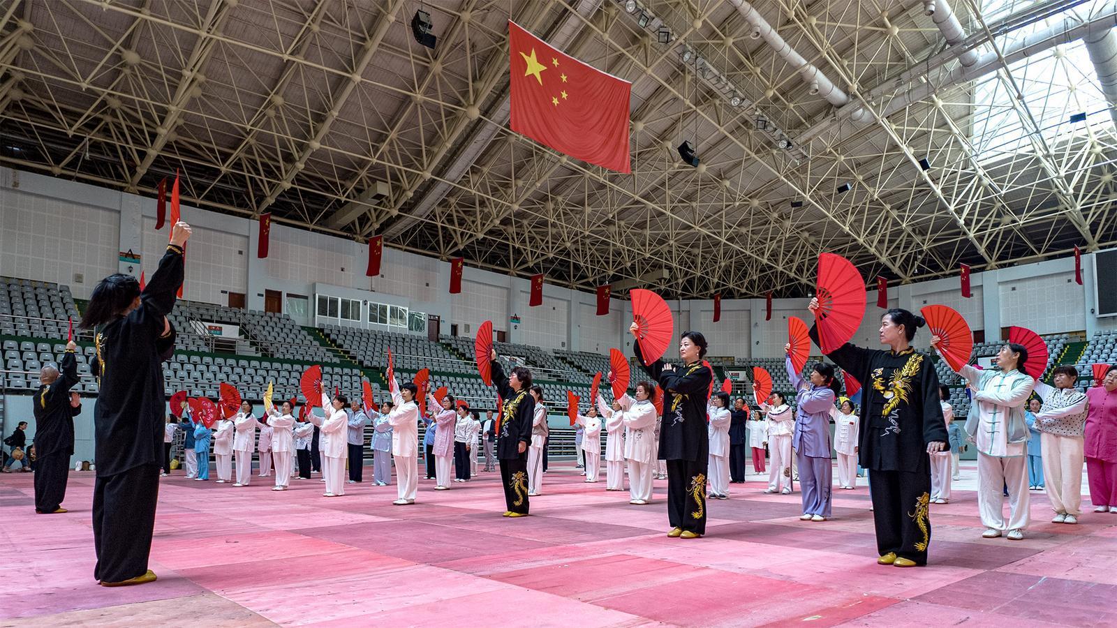 【圖說(shuō)慶陽(yáng)】“體育+非遺！慶陽(yáng)30場(chǎng)太極公益課掀起‘動(dòng)靜相宜’健康潮”