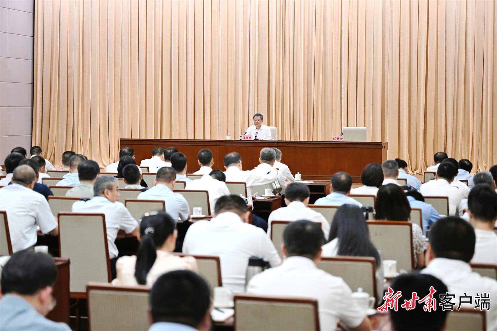 任振鶴在講深入貫徹中央八項規(guī)定精神學習教育專題黨課時強調 從習近平總書記用典感悟黨的作風建設之道 以優(yōu)良作風振奮精神激發(fā)斗志樹立形象推動發(fā)展